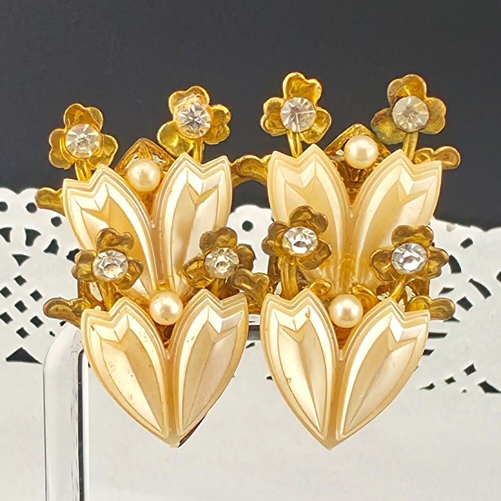 Vintage Pearly Themoset Plastic Tulip Rhinestone Daisy Bouquet Clip on Earrings